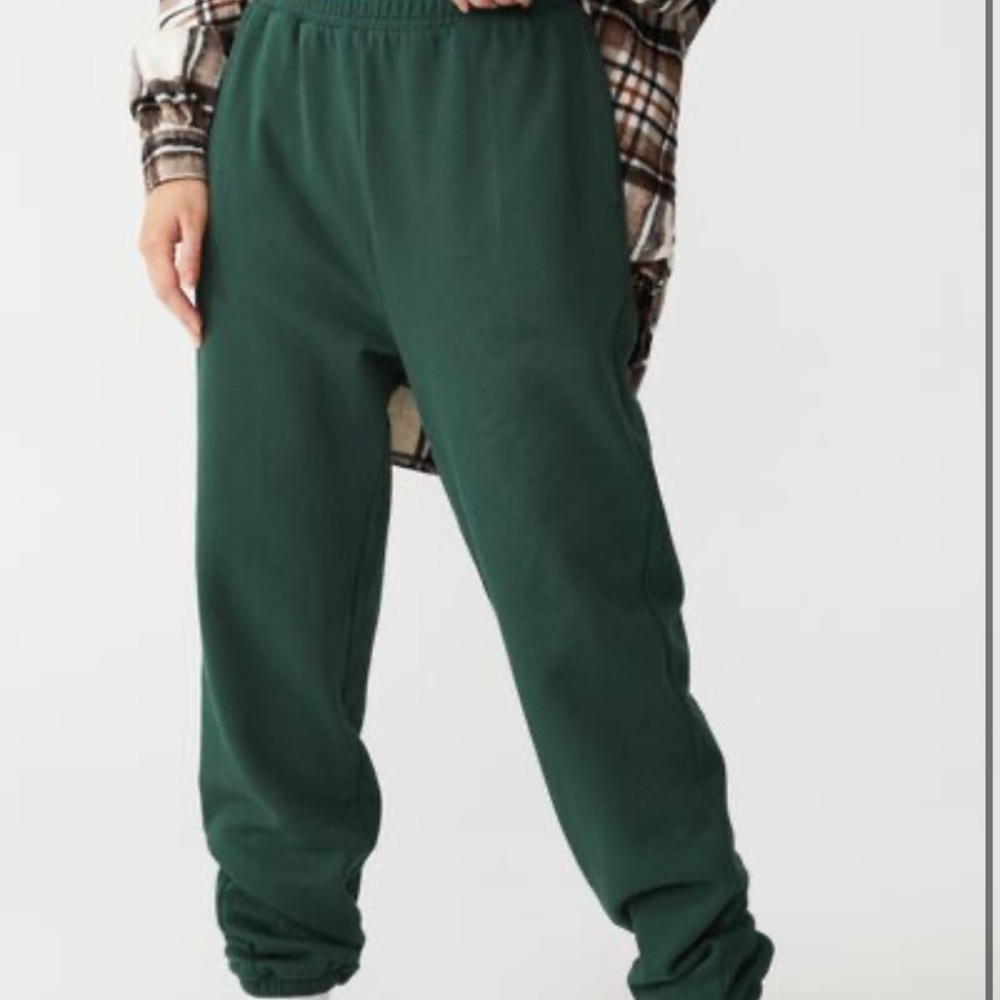 forest green sweatpants